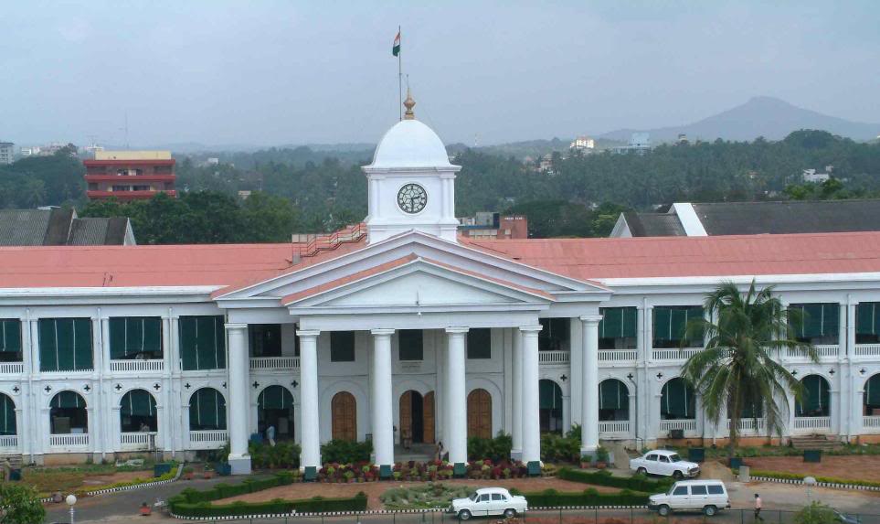 to Trivandrum District Statue Junction